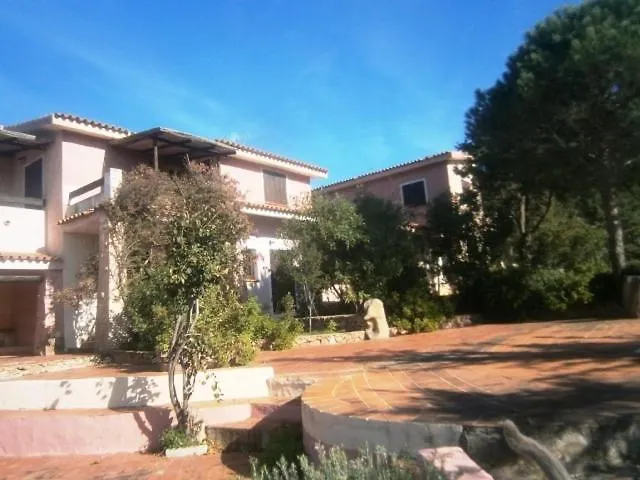 Residence Majori Rena Majore 0*,  Italia