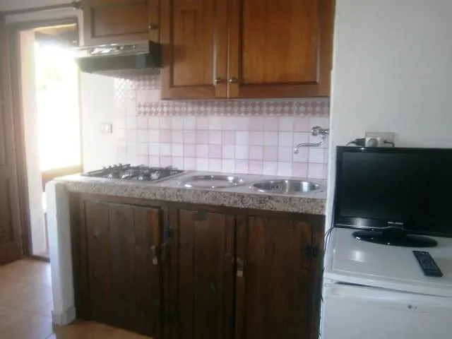 Residence Majori Rena Majore 0*,