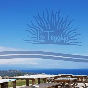 La Tegghja Couette-café